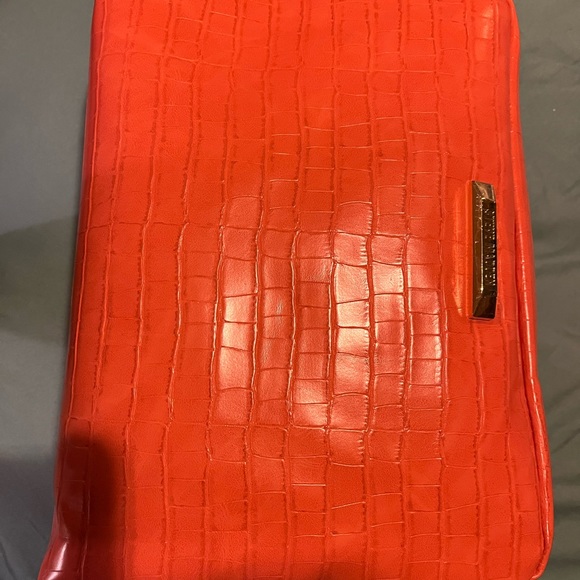 ❤️”Sale”Nwt gorgeous orange croc print double zip cosmetic bag!! - Picture 8 of 8